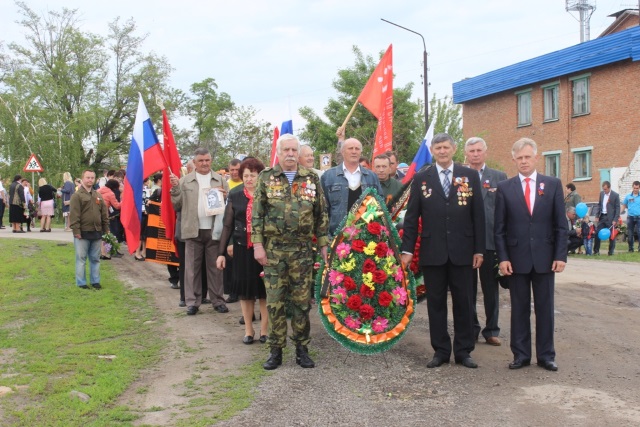 Погода ст калитвенская каменского. Калитвенская станица Ростовская область. Калитвенское сельское поселение глава. Калитвенская школа.